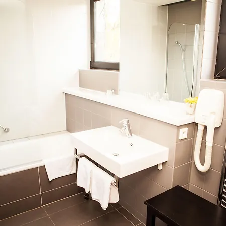 Hotel Expo 4*