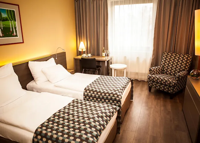 Expo Hotel